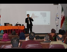 جناب آقای مهندس خوشحال در سمینار بُعد پنجم فروش